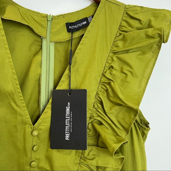 Pretty Little Thing Olive Poplin Button Detail Flare Short Romper Size 8 - Picture 5 of 14